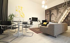 Izabella Studio